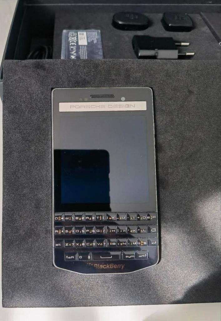 BlackBerry Porsche design P'9983
4G | ENKELE SIM | 64 GB | Z, Telecommunicatie, Ophalen of Verzenden, Nieuw