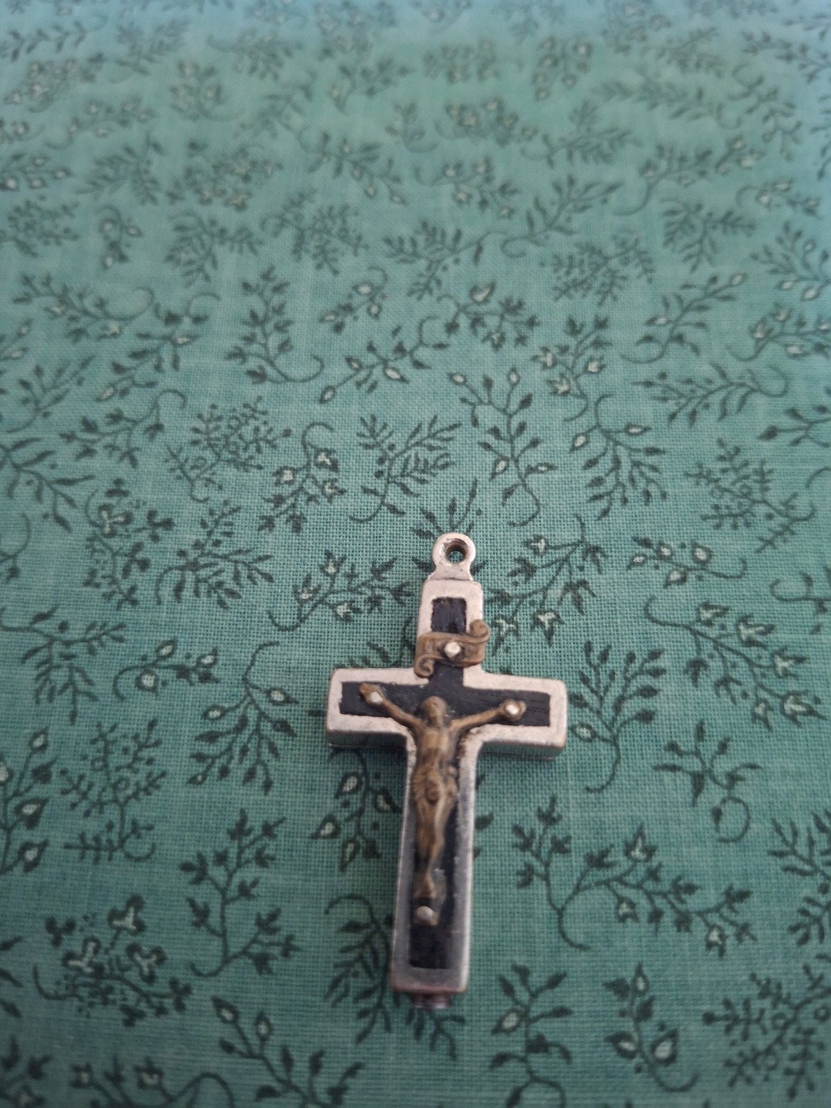 Mooi (hanger) kruisje, Ophalen of Verzenden