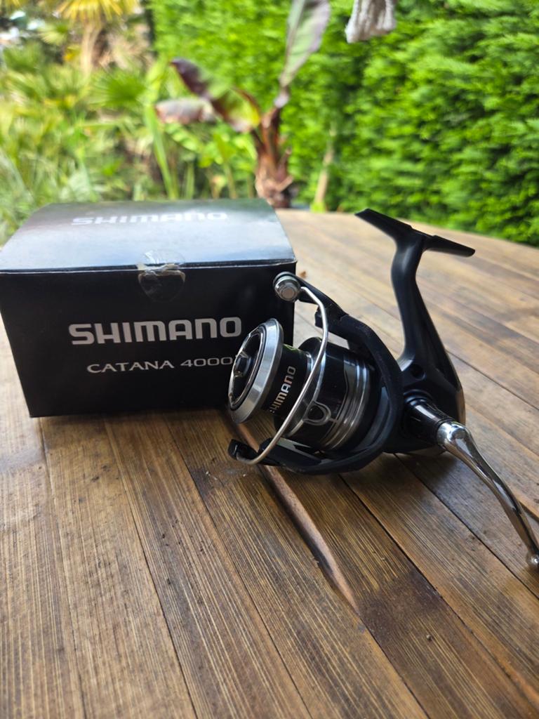 Shimano Catana 4000 - Nieuw in doos, Ophalen of Verzenden, Nieuw, Molen