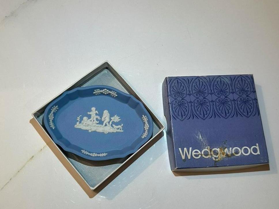 Wedgwood Jasperware "Pale Blue" Sweet Dish-In Originele Doos, Ophalen of Verzenden
