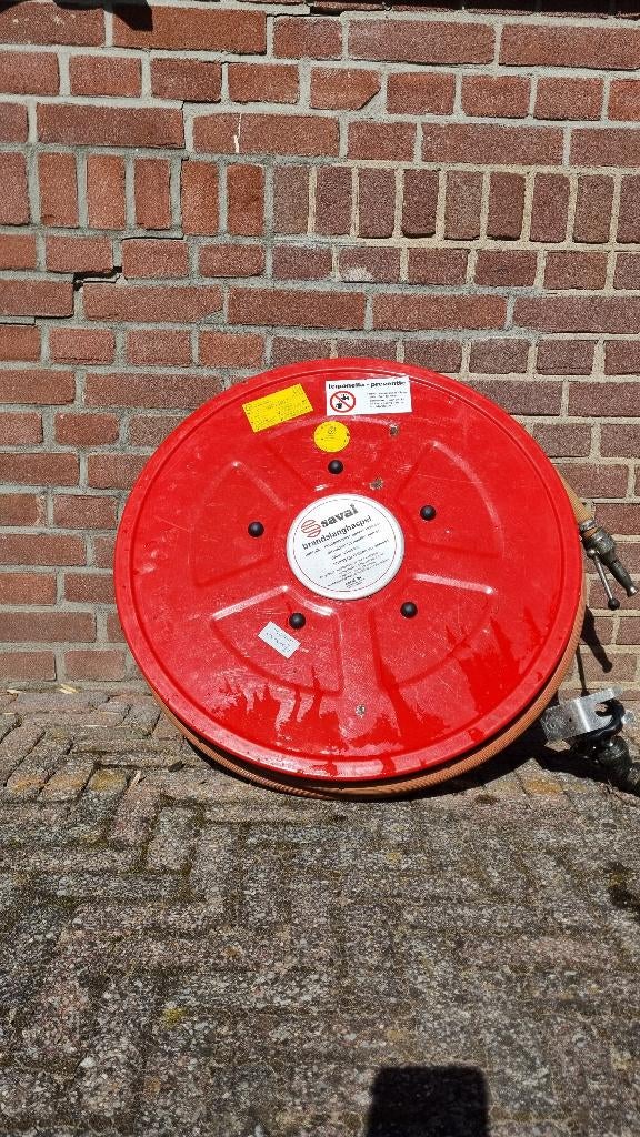 Complete Saval brandslanghaspel (wandmodel) 20 meter, Huis en Inrichting, Brandblussers en Brandkasten, Ophalen, Zo goed als nieuw