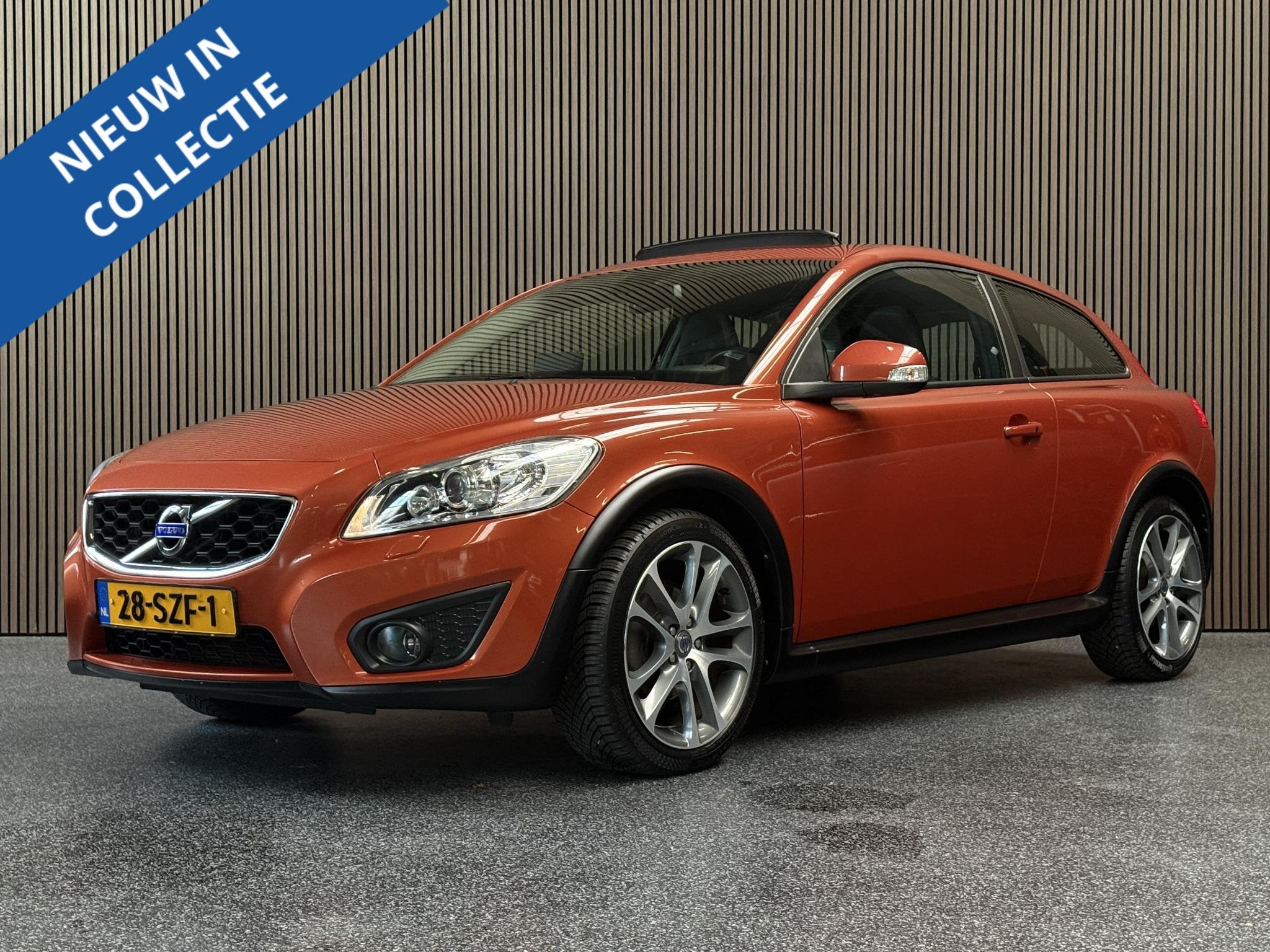 Volvo C30 2.0 Summum | Schuifdak | Leer | Dealer onderhouden, Gebruikt, Zwart, 4 stoelen, Bedrijf
