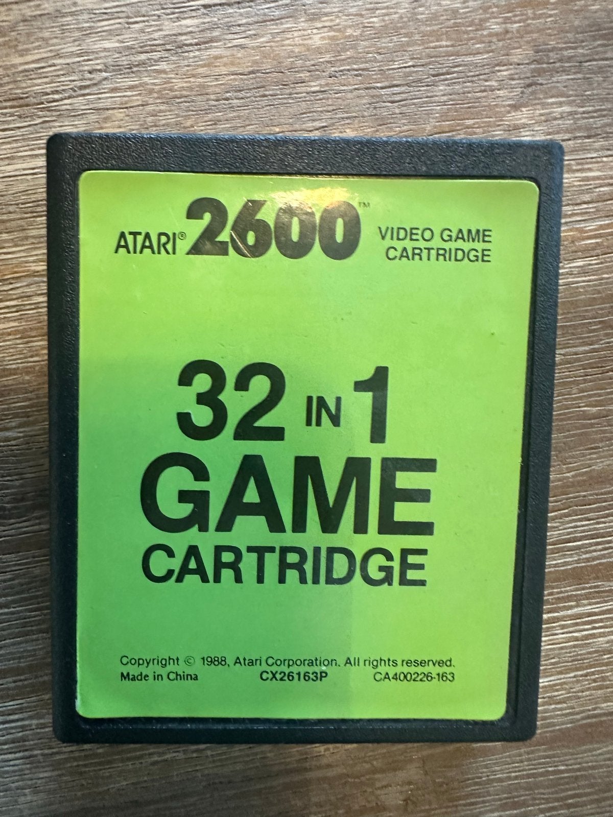 Atari 2600 32-in-1 Game Cartridge (CX26163P), Spelcomputers en Games, Games | Atari, Ophalen of Verzenden, Gebruikt, Atari 2600