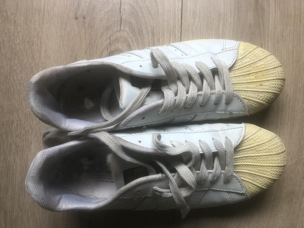 ADIDAS witte sneakers model SUPeRSTAR maat 39, Kleding | Dames, Schoenen, Adidas, Wit, Ophalen of Verzenden, Sneakers of Gympen