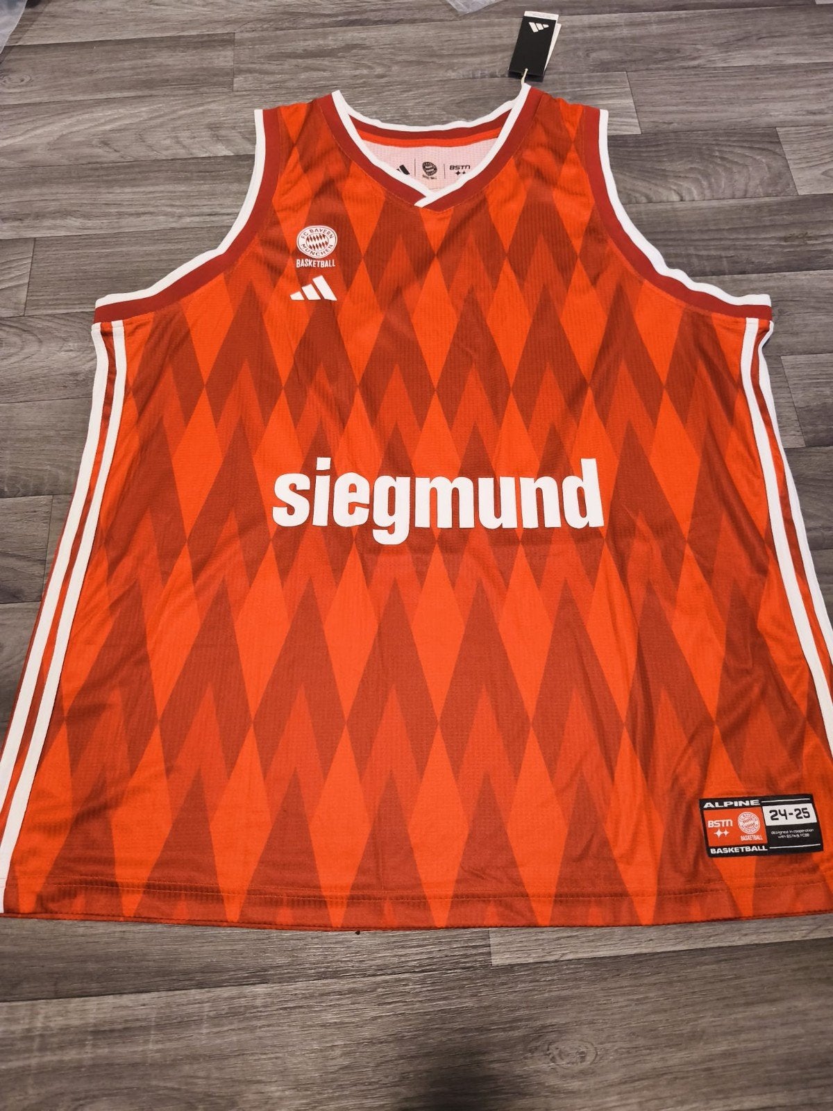 FC Bayern München Origineel Basketbal Shirt 2XL Nieuw, Ophalen of Verzenden, Nieuw, Kleding