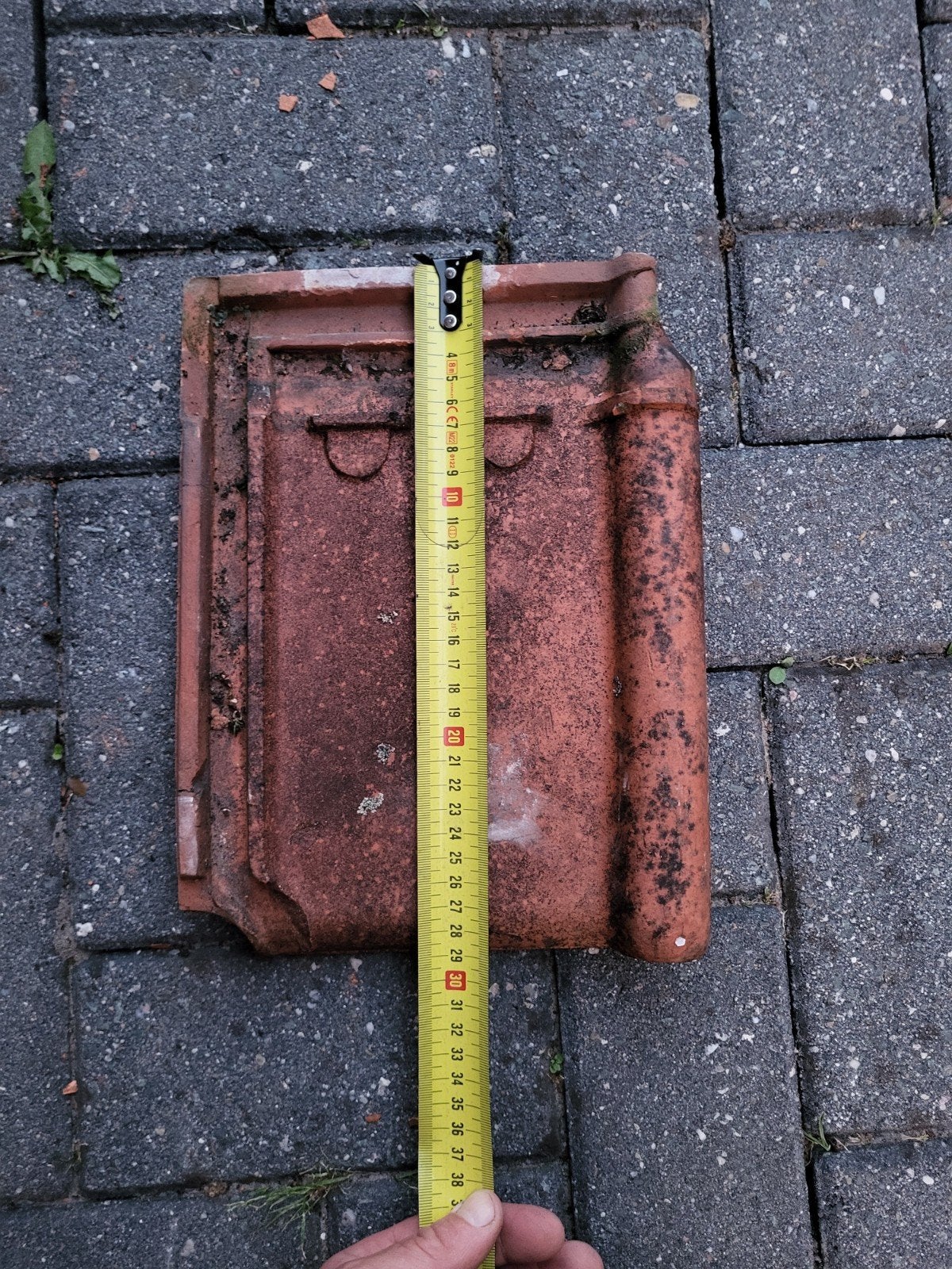 Gratis af te halen dakpannen +/- 275 stuks, Ophalen, Gebruikt, Steen of Klei, 15 m² of meer