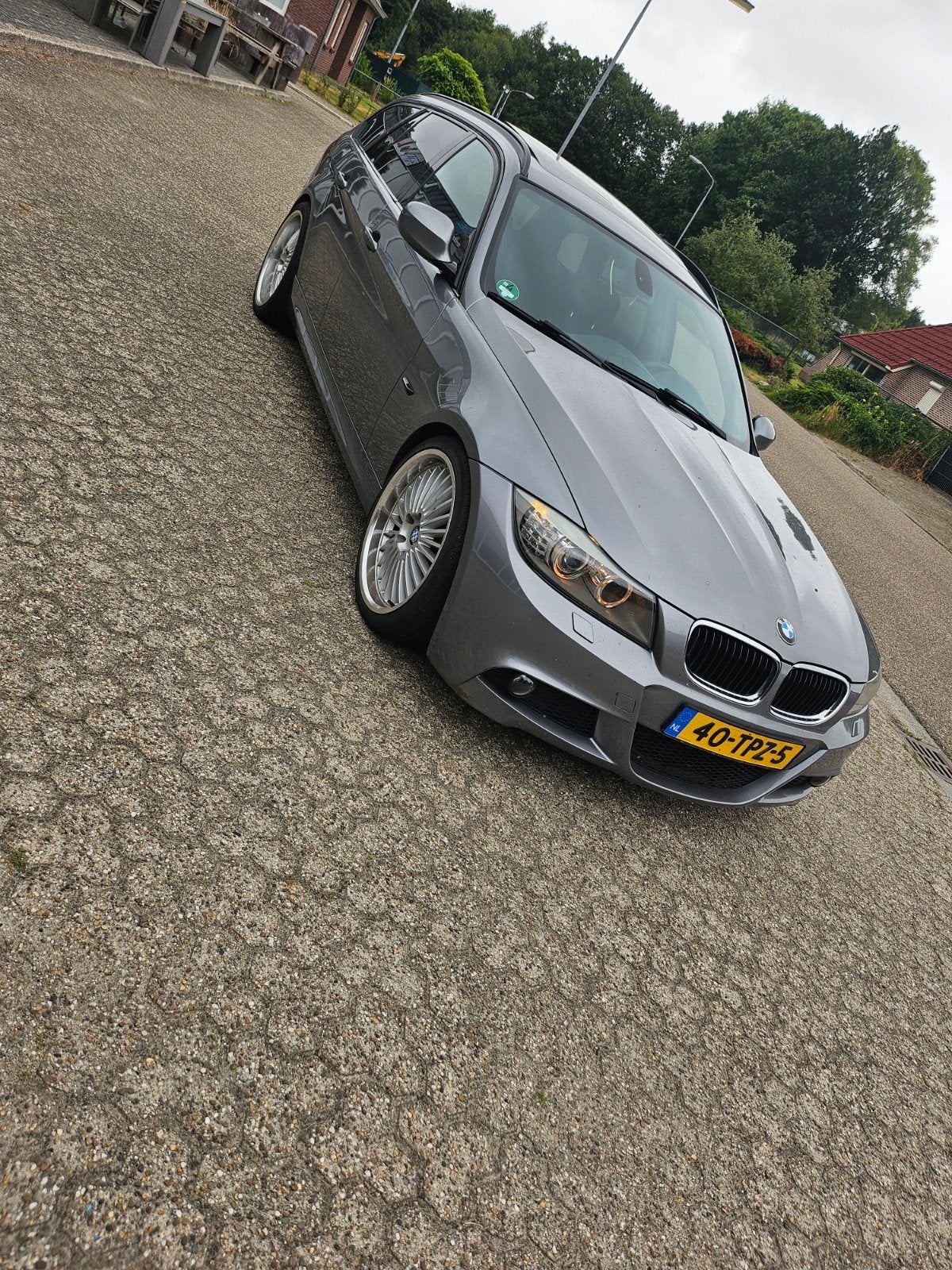 BMW 3-Serie 2.0 I 318 Touring 2012 Grijs, Auto's, 4 cilinders, Alcantara, Origineel Nederlands, Handgeschakeld
