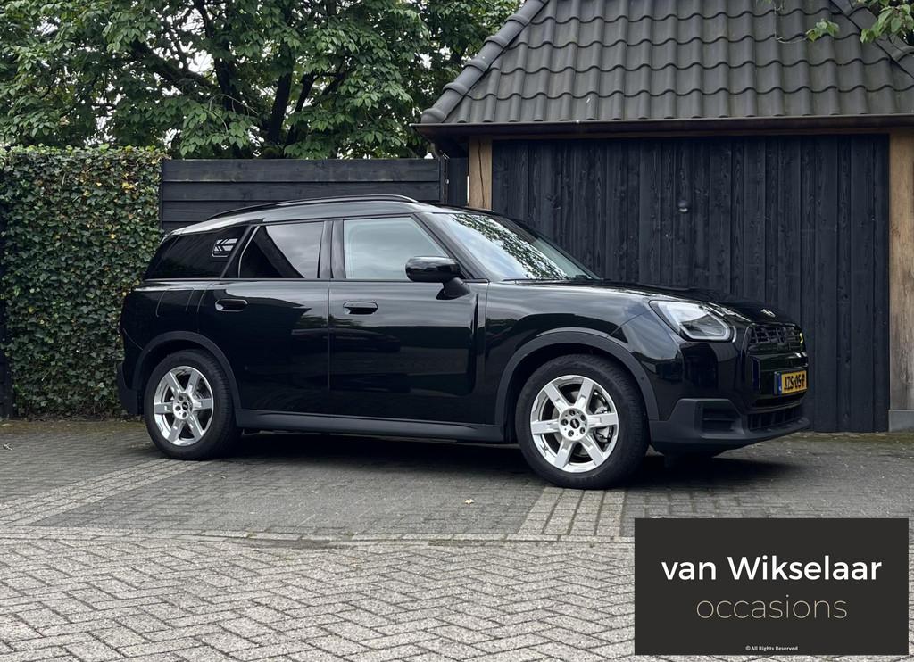 Mini Mini Countryman SE ALL4 Favoured M 66.5 kWh 2024 - 312, Automaat, Countryman, Zwart, 67 kWh