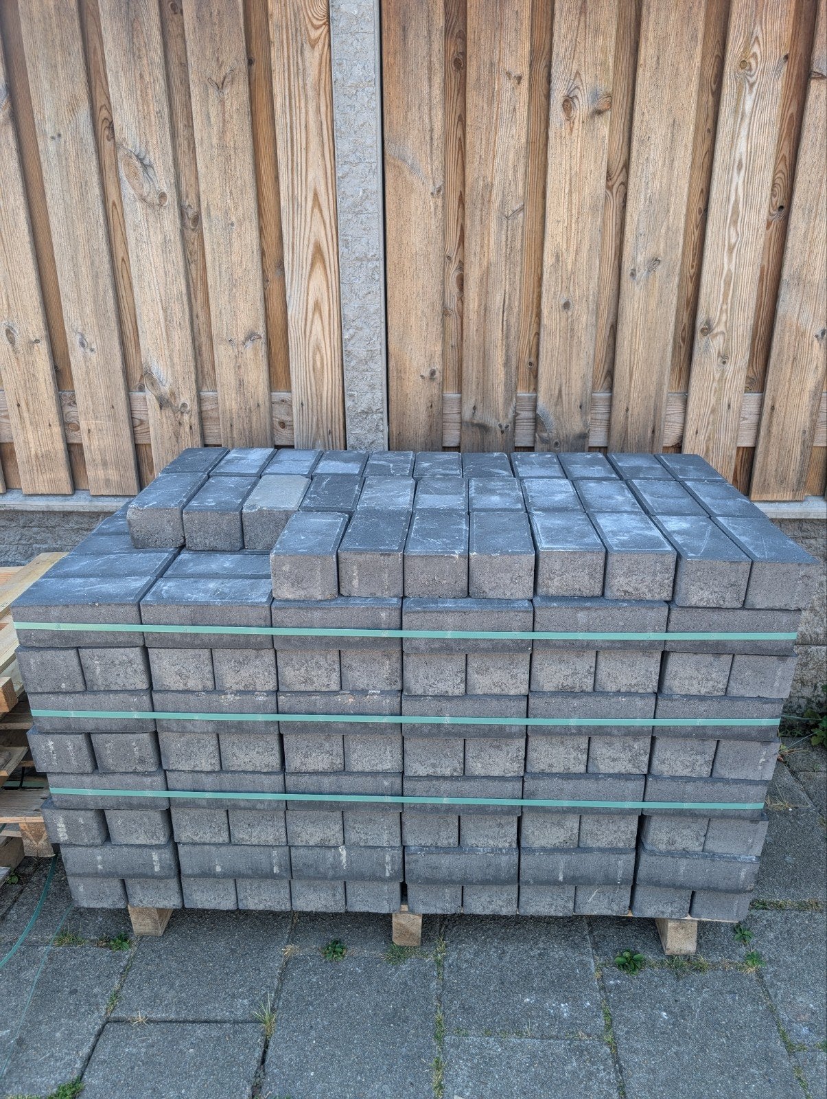 Nieuwe antraciet betonklinkers 21x10x8 cm, Ophalen, Klinkers, Nieuw, 10 m² of meer