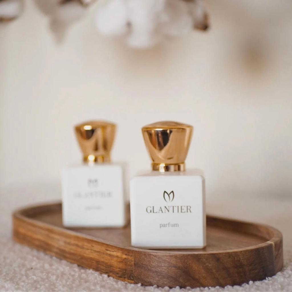 Op Scandal geïnspireerde Parfum 50 ml, Sieraden, Tassen en Uiterlijk, Uiterlijk | Parfum, Nieuw, Ophalen of Verzenden