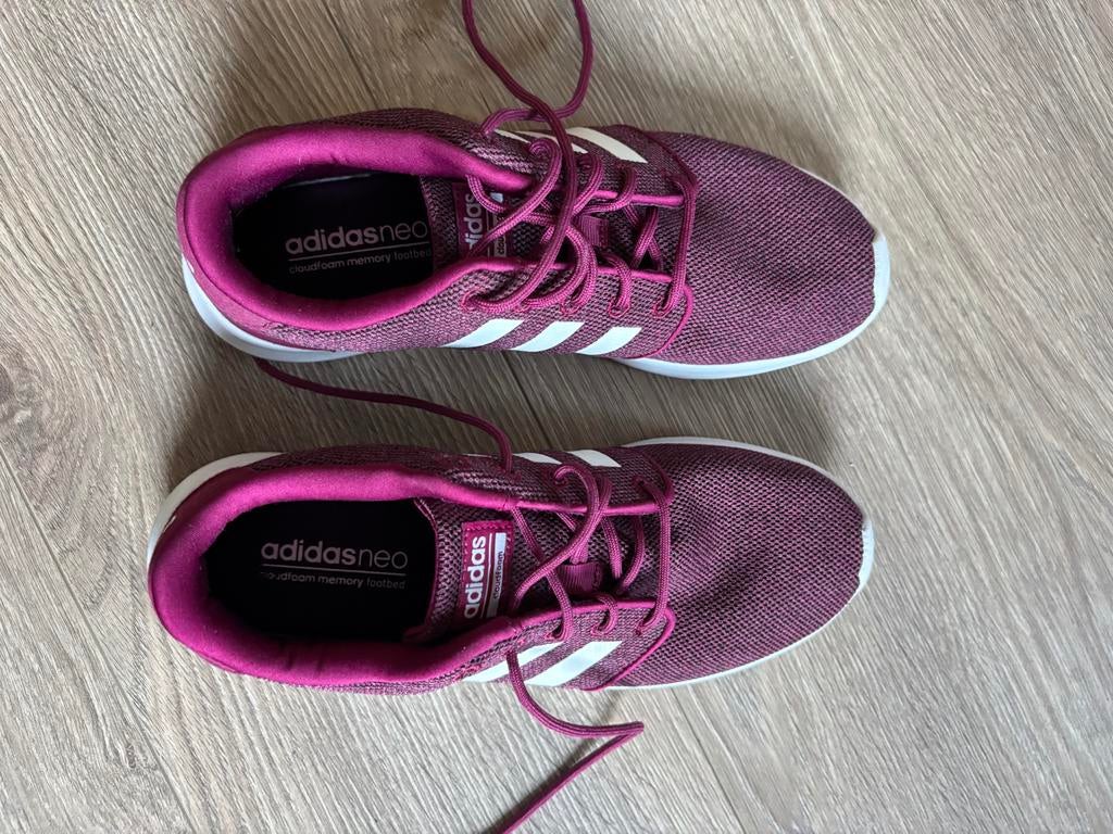 Adidas Neo Sneakers Maat 40 (valt als 38,5) - Bordeauxrood, Ophalen of Verzenden, Gedragen, Overige kleuren, Sneakers of Gympen