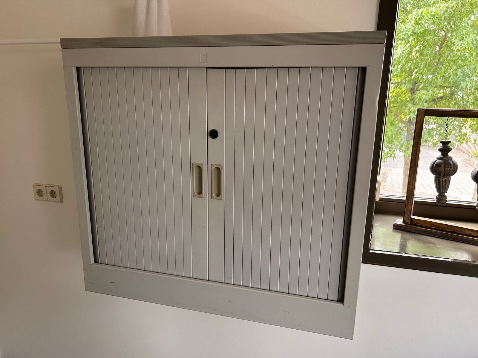 Metalen roldeurkast met slot - 77x72x40 cm, Ophalen, Gebruikt, 50 tot 100 cm, Minder dan 100 cm