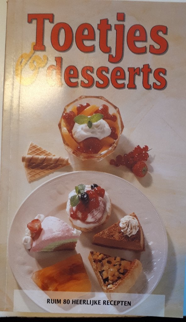 Toetjes & Desserts - Irene van Blommestein, Ophalen of Verzenden, Gelezen, Overige gebieden