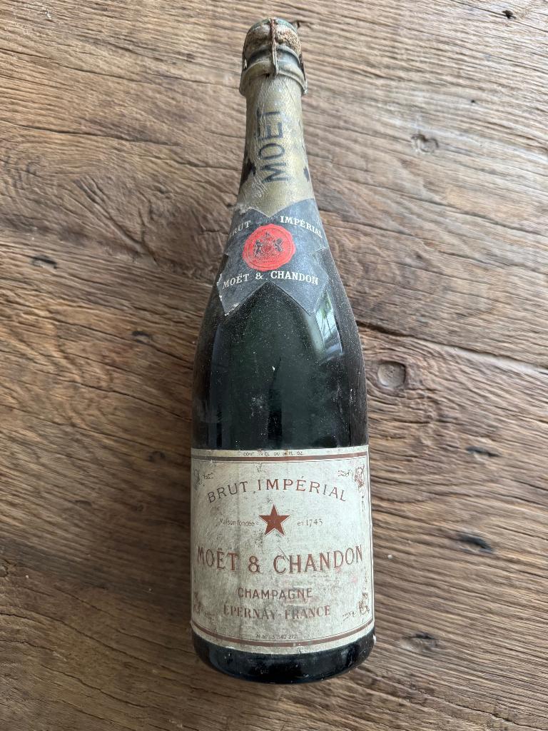 1960-1970 Moet & Chandon champagne, Verzamelen, Frankrijk, Nieuw, Ophalen of Verzenden, Champagne