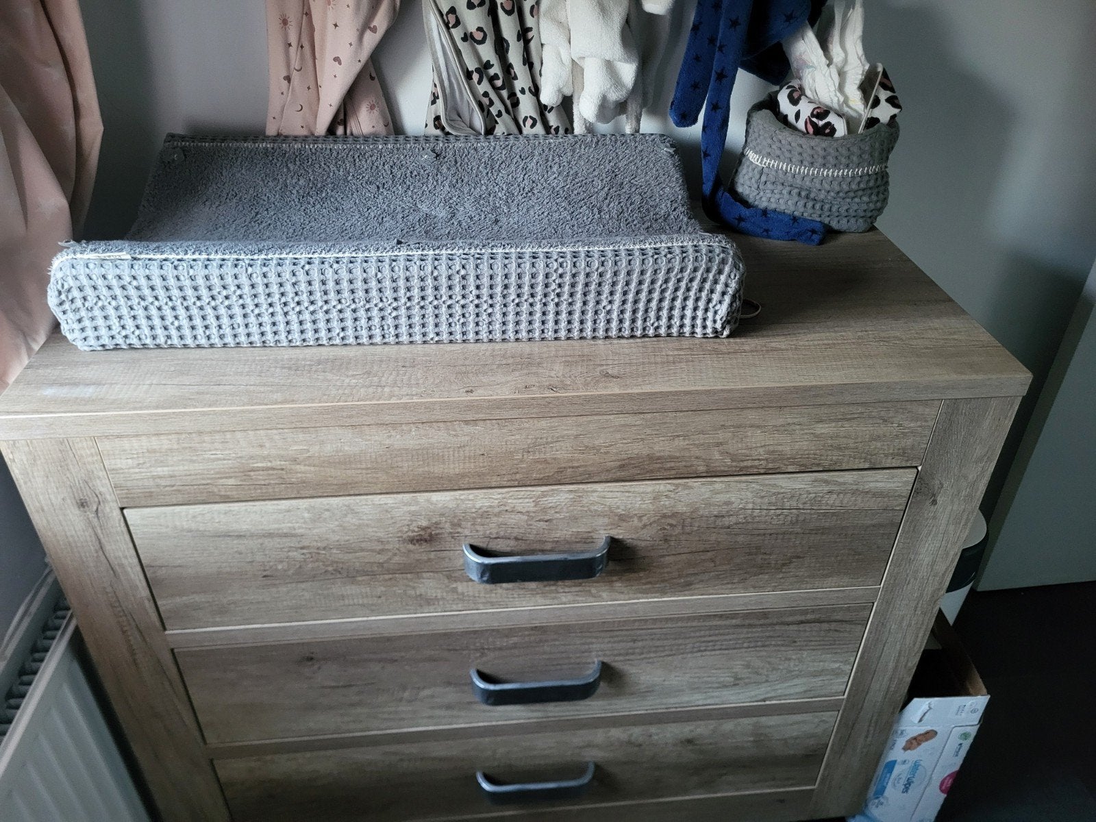 Commode met aankleedkussen en hoes, Gebruikt, 50 tot 70 cm, Ophalen of Verzenden, 100 cm of meer