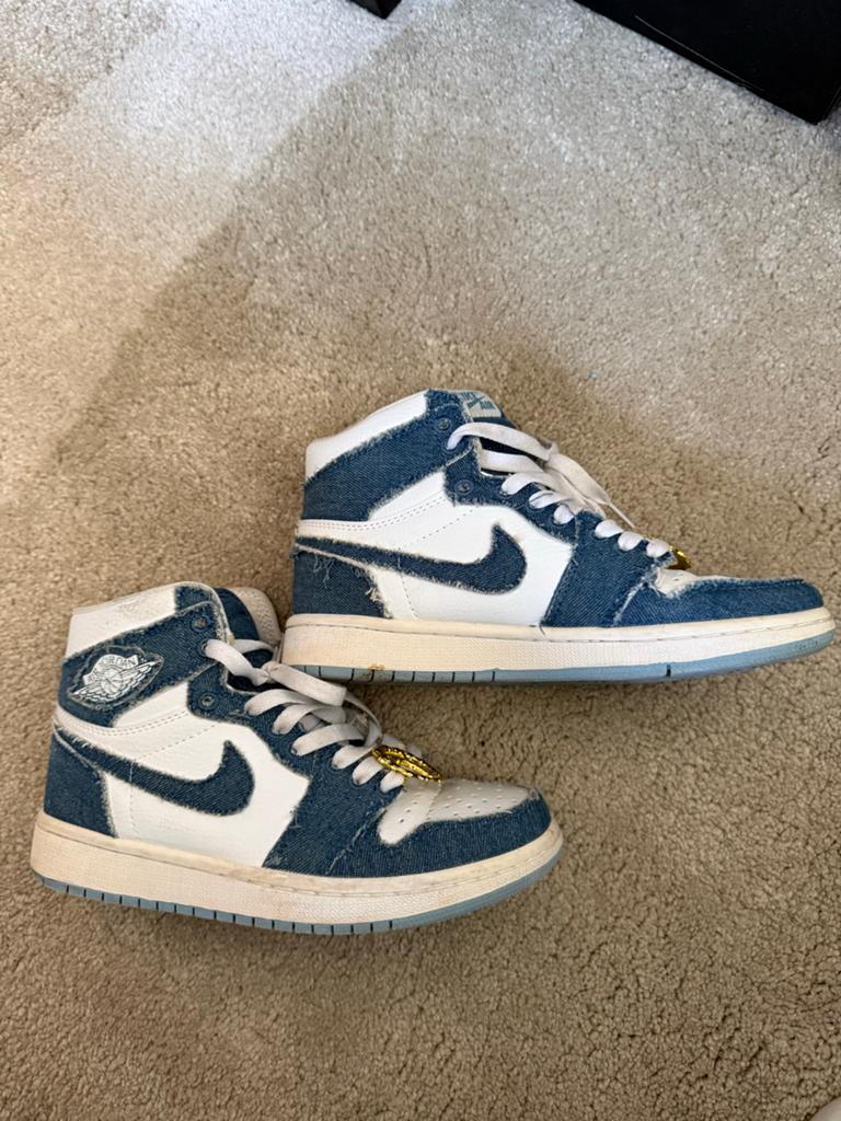 Nike Air Jordan 1 high OG Denim, Kleding | Dames, Schoenen, Ophalen of Verzenden, Zo goed als nieuw, Blauw, Sneakers of Gympen