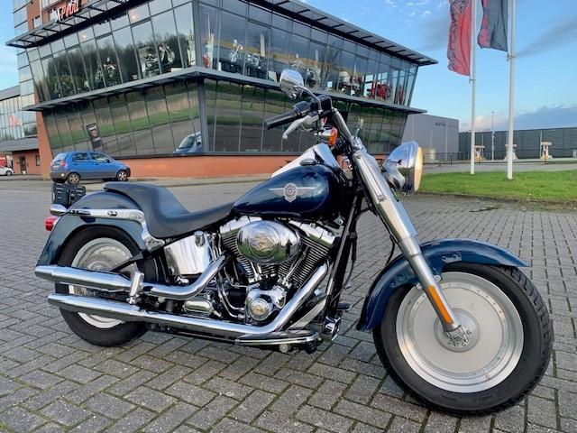 Harley-Davidson FLSTF FAT BOY FATBOY SOFTAIL (bj 2004), Motoren, Dopplerlaan 26
9207 HC  Drachten, NL, H-D Benelux B.V., Bedrijf