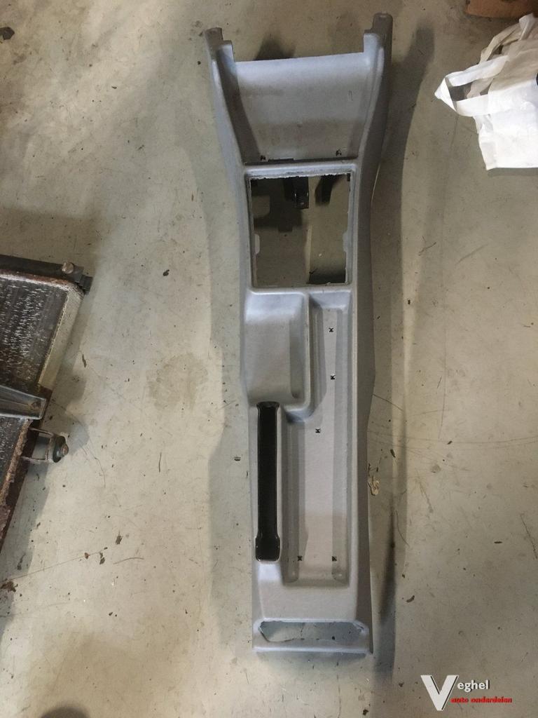 Mercedes W201 1992 Middenconsole Grijs