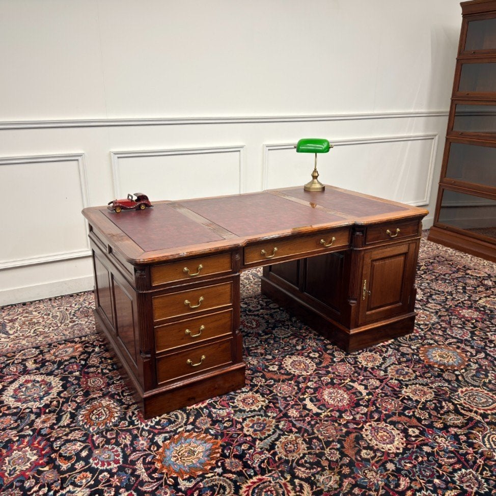 Klassiek Engels Chesterfield Bureau Partnerdesk