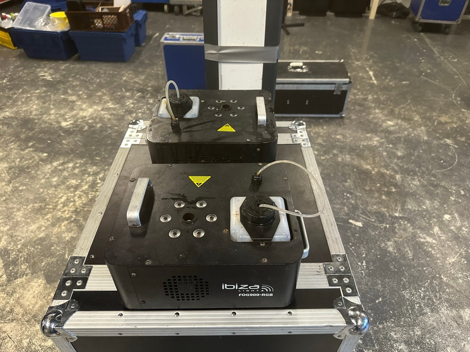 Ibiza Light FOG900-RGB Rookmachine Fogjet met LED-verlichtin, Ophalen, Gebruikt, Ibiza, Kleur