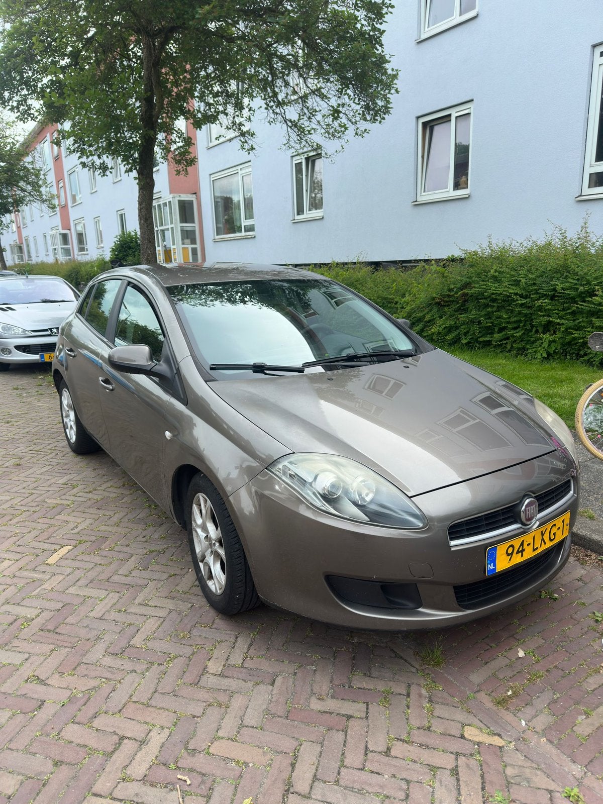 Fiat Bravo 1.4 16V 5DR 2010 Bruin, Auto's, Fiat, Voorwielaandrijving, Stof, 4 cilinders, Bruin