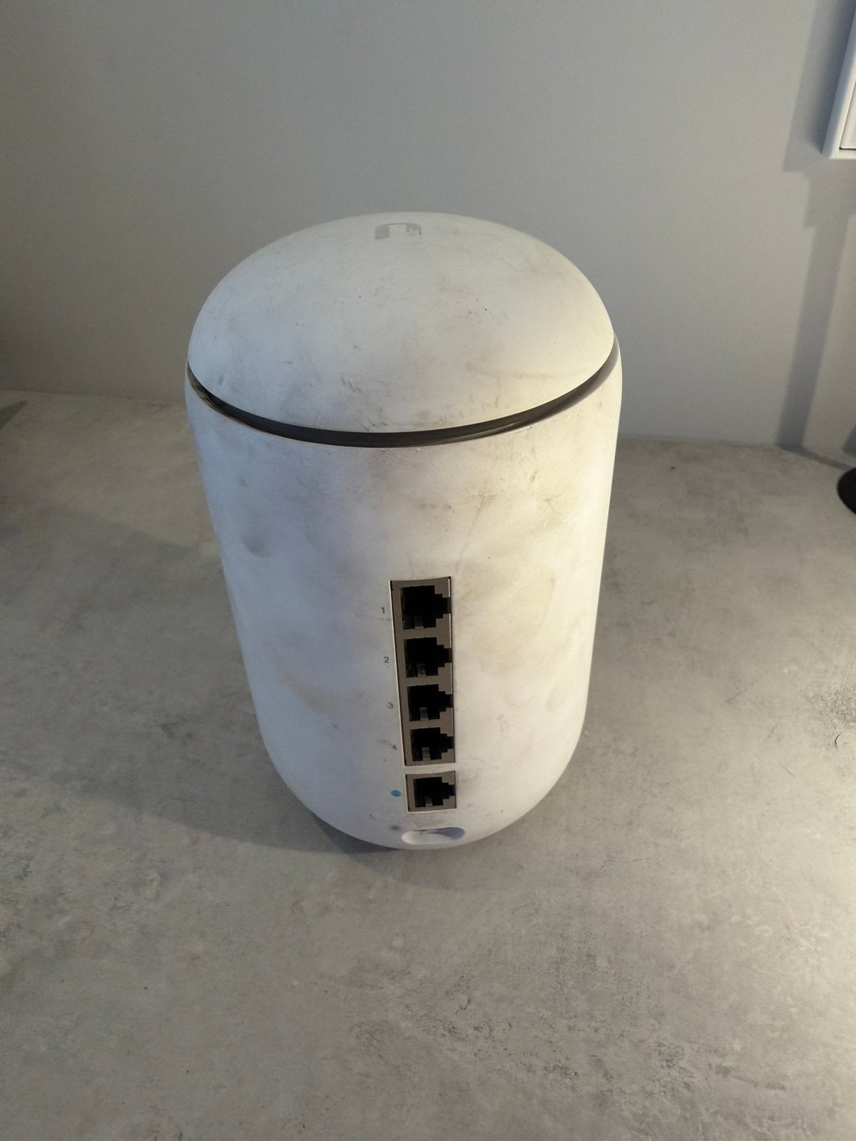 Ubiquiti UniFi Dream Machine (UDM), Computers en Software, Routers en Modems, Ophalen of Verzenden, Gebruikt, Router