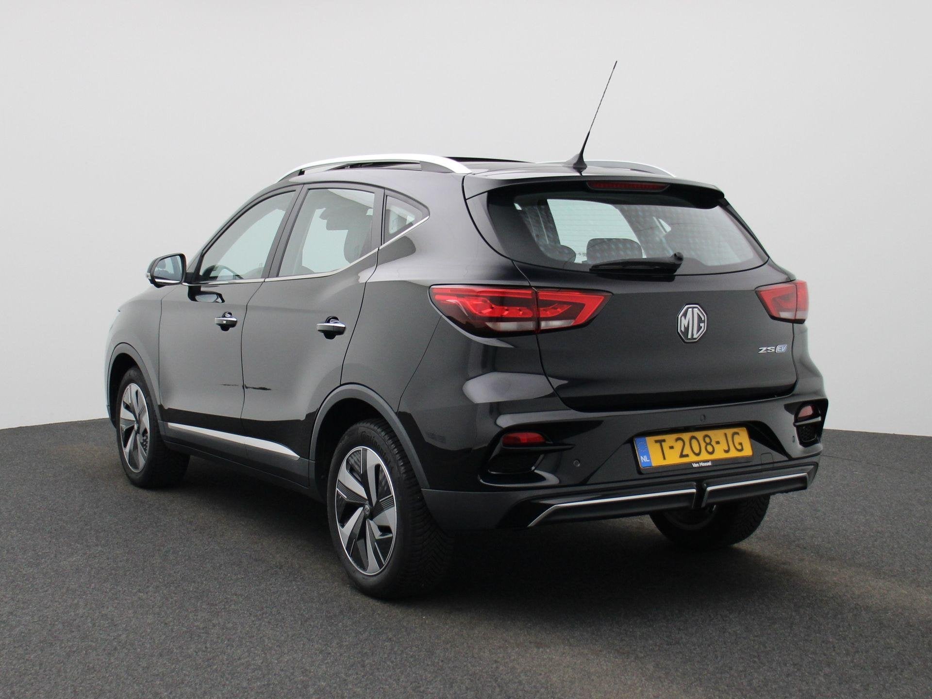 MG ZS EV Long Range Luxury 70 kWh Apple carplay Android auto, Auto's, 12 maanden, Gebruikt, ZS, Origineel Nederlands