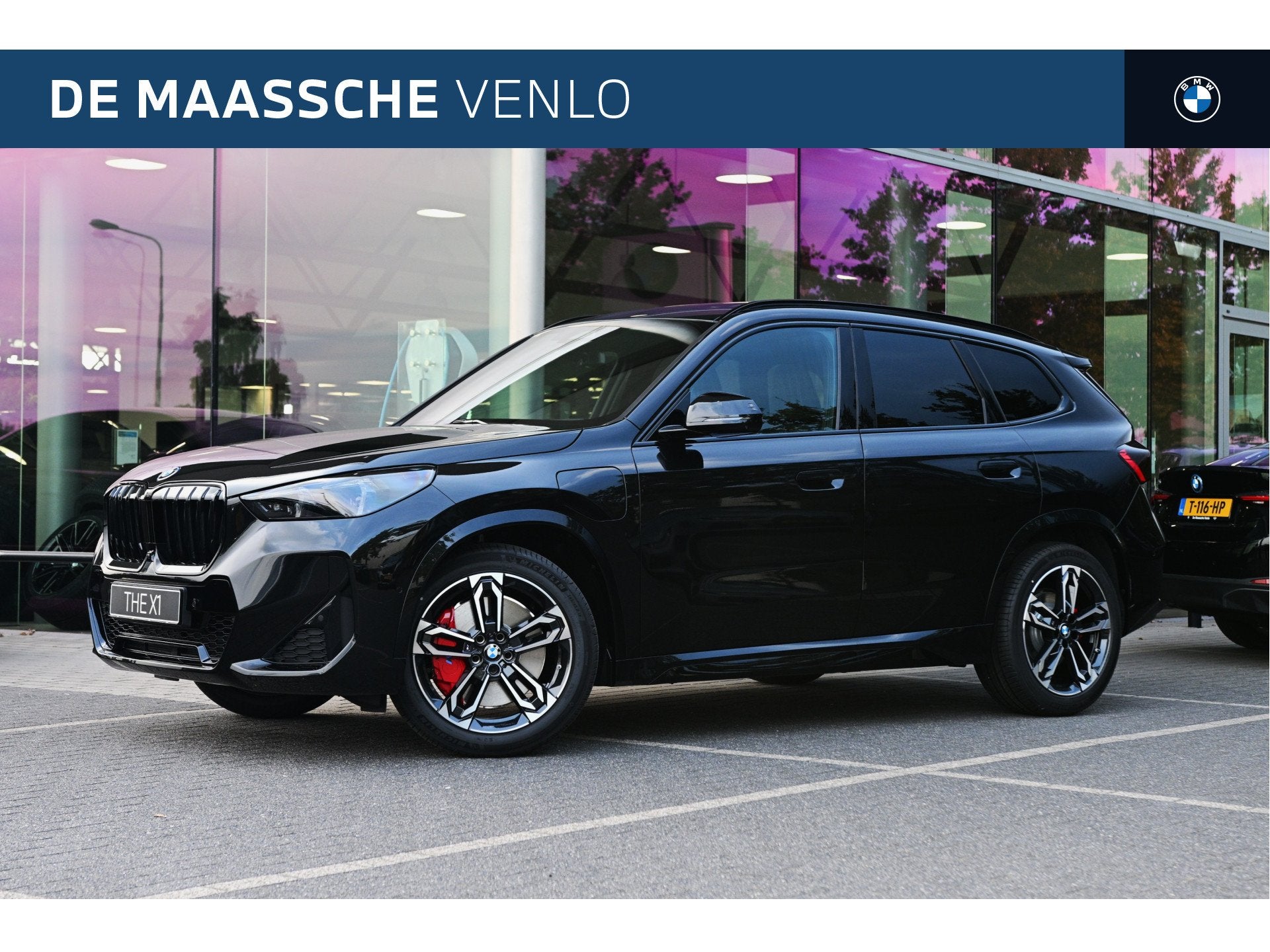 BMW X1 xDrive25e M Sport Automaat / Panoramadak / Trekhaak /