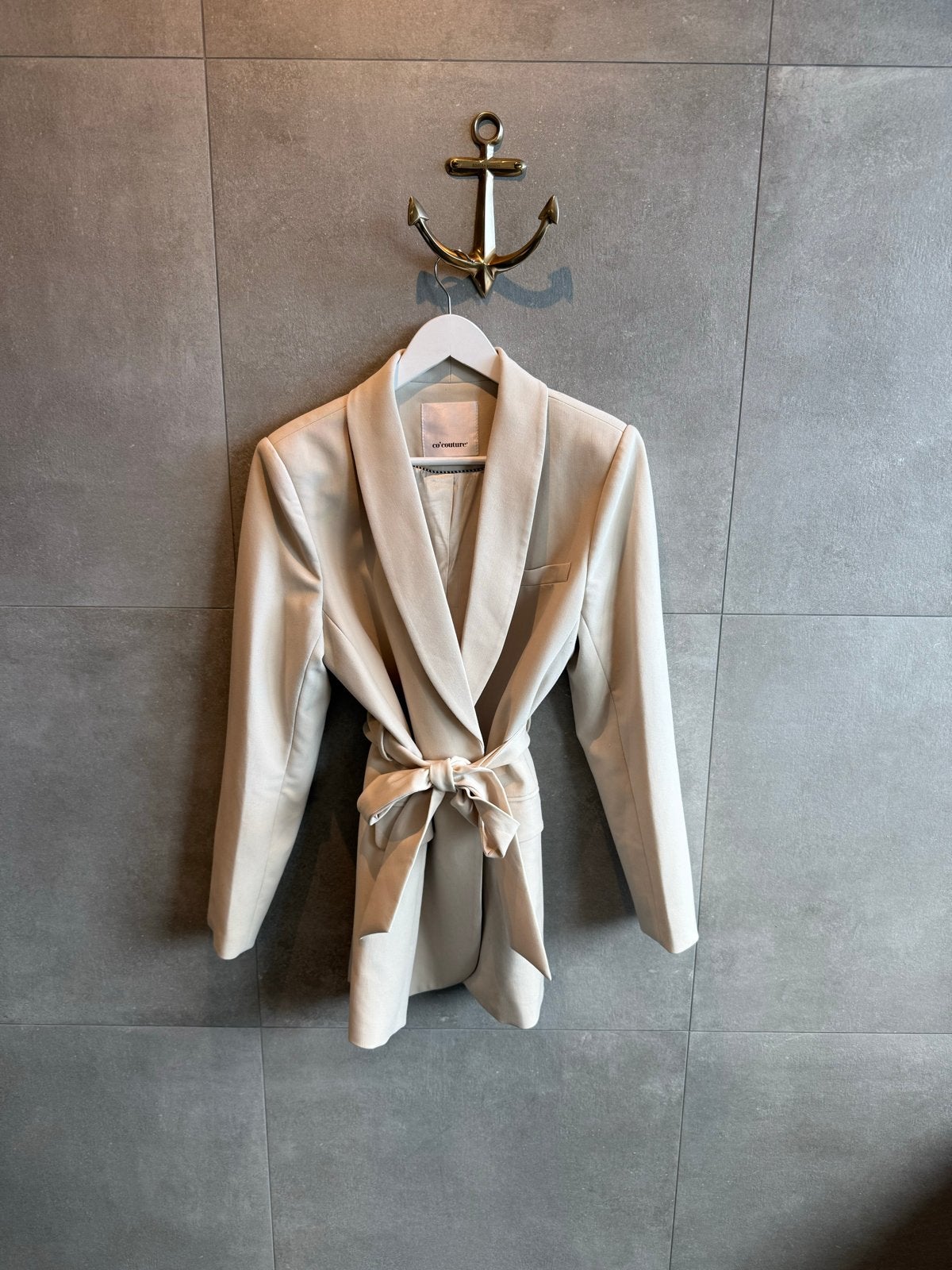 Co'Couture Blazer met strikceintuur - Maat L, Maat 38/40 (M), Beige, Ophalen of Verzenden, Zo goed als nieuw