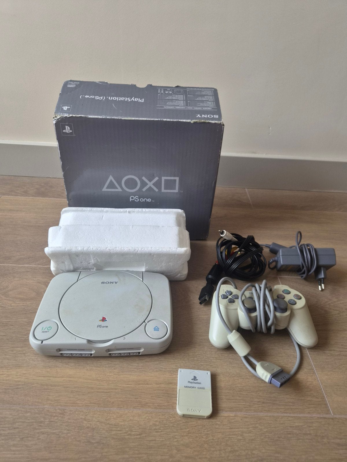 Sony PlayStation PSone met controller en geheugenkaart, Spelcomputers en Games, Spelcomputers | Sony PlayStation 1, Ophalen of Verzenden