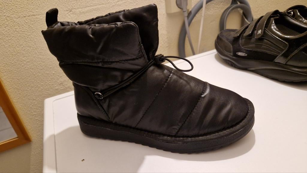 Zwarte dames snowboots maat 38, Ophalen of Verzenden