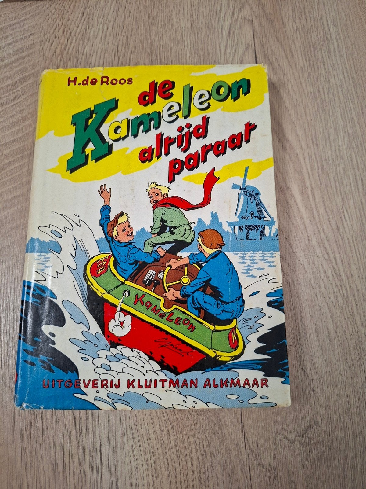 De Kameleon Altijd Paraat   1e druk  met stofomslag, Boeken, Ophalen of Verzenden