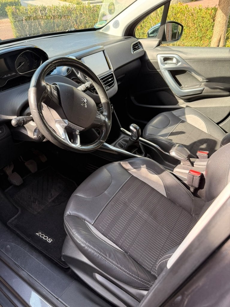 Foto 8 van Peugeot 2008 1.2 VTI 60KW/82PK 2014 Grijs