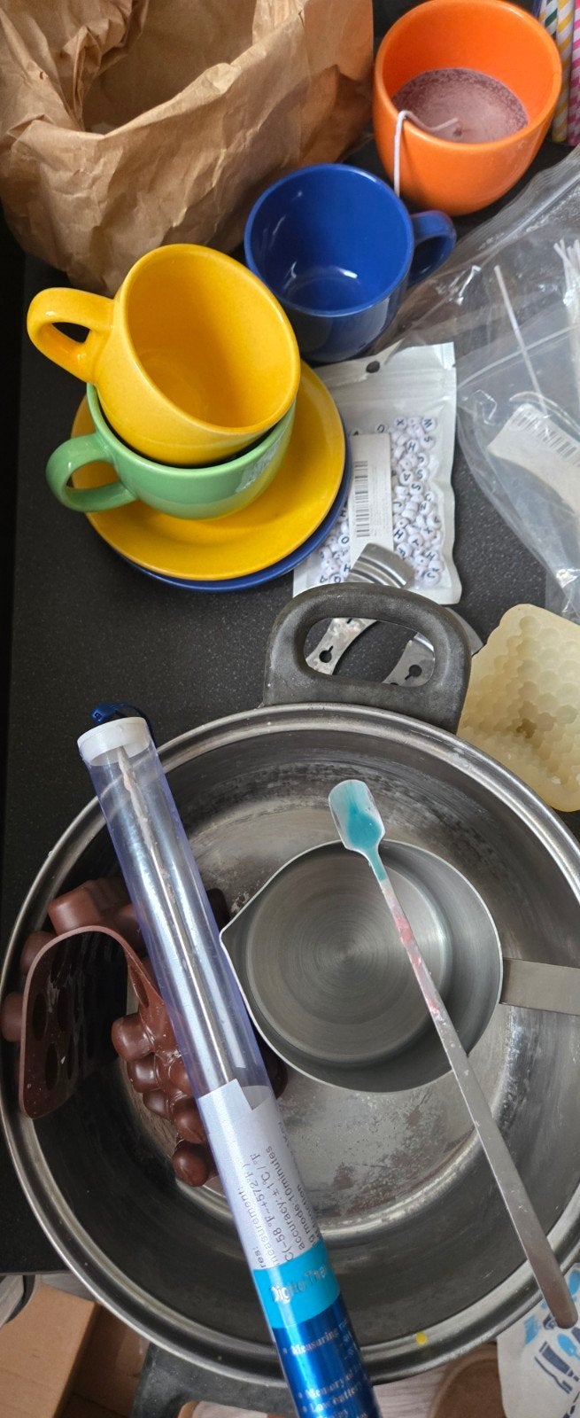 Complete set voor kaarsen maken - wegens beëindiging hobby, Ophalen of Verzenden, Zo goed als nieuw, Overige materialen, Educatief