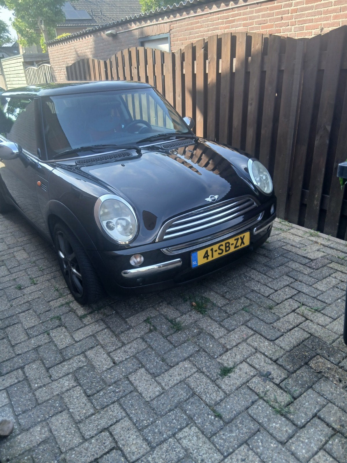 Mini 1.6 16V Cooper 2002 Zwart prijs 2250, Voorwielaandrijving, 15 km/l, 4 cilinders, 4 stoelen