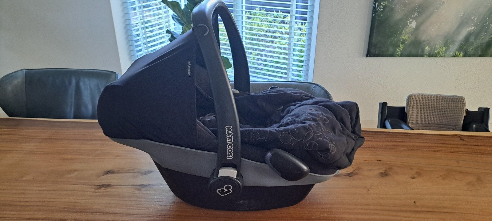 Maxi-Cosi Pebble autostoel (0-13 kg) + originele accessoires, Ophalen, Autogordel, Zo goed als nieuw, 0 t/m 13 kg
