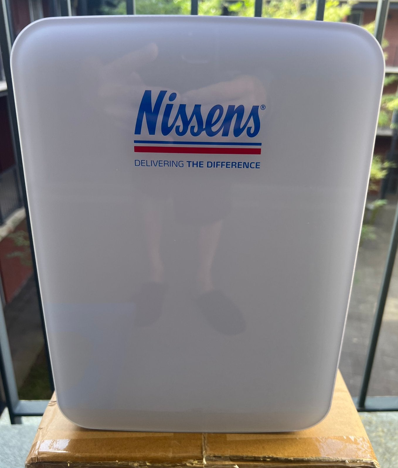 Nissens cooler warmer compact 12v 230v thuis mobiel makeup, Witgoed en Apparatuur, Ophalen, Zonder vriesvak, Nieuw, Minder dan 75 liter