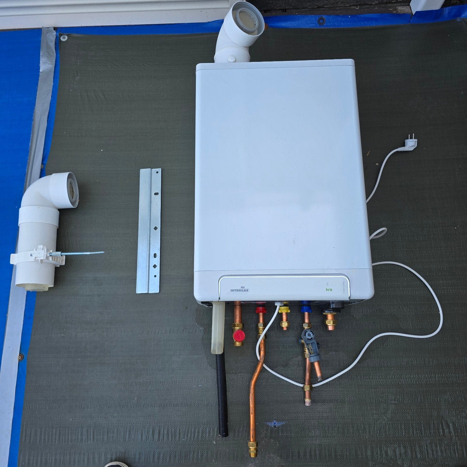 Intergas CV Ketel te koop, Doe-het-zelf en Verbouw, Verwarming en Radiatoren, Zo goed als nieuw, Cv-ketel of Combi-ketel, 30 tot 80 cm