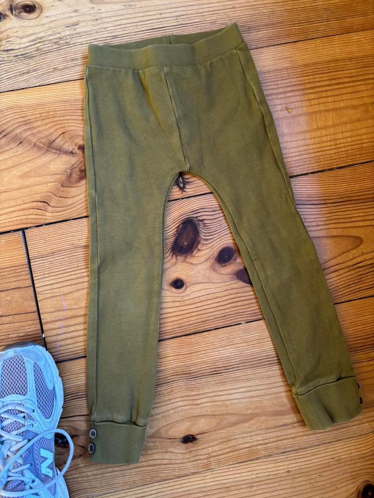 Sweet Petit rib legging mt 110, Ophalen of Verzenden, Zo goed als nieuw, Meisje, Broek