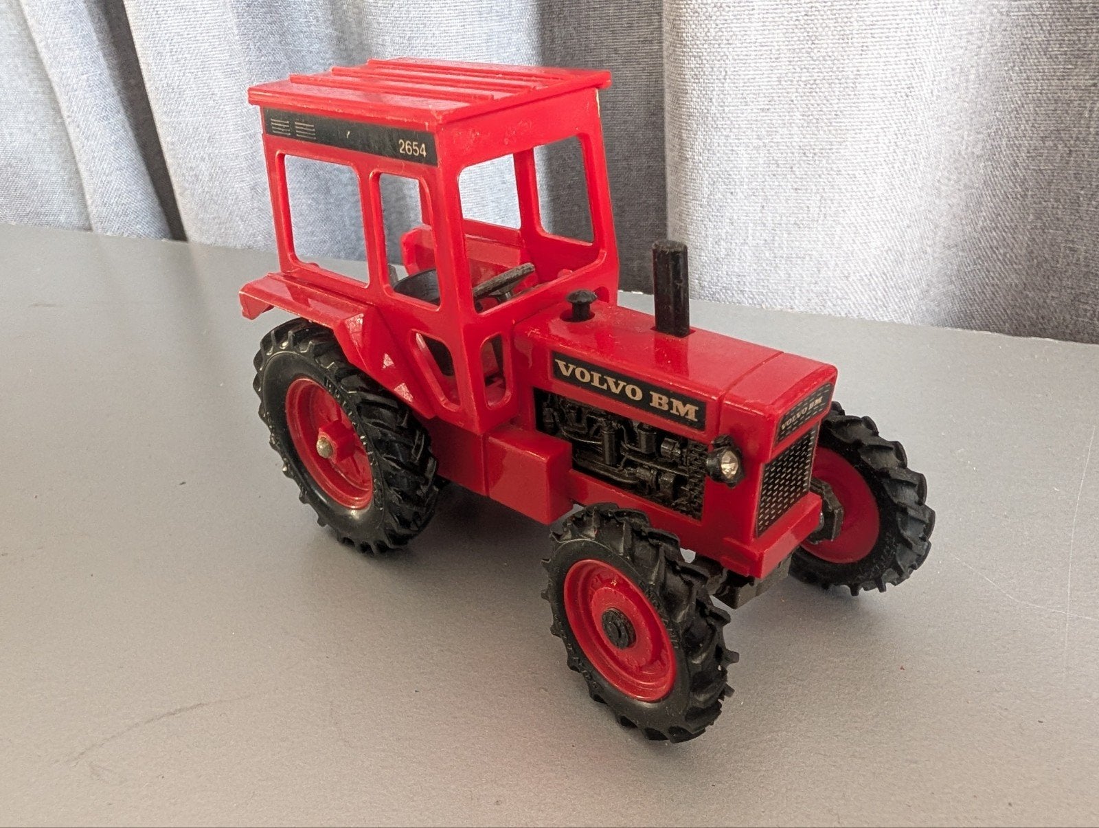 Vintage Britains Volvo BM 2654 Tractor - Rood Speelgoed, Ophalen of Verzenden, Gebruikt
