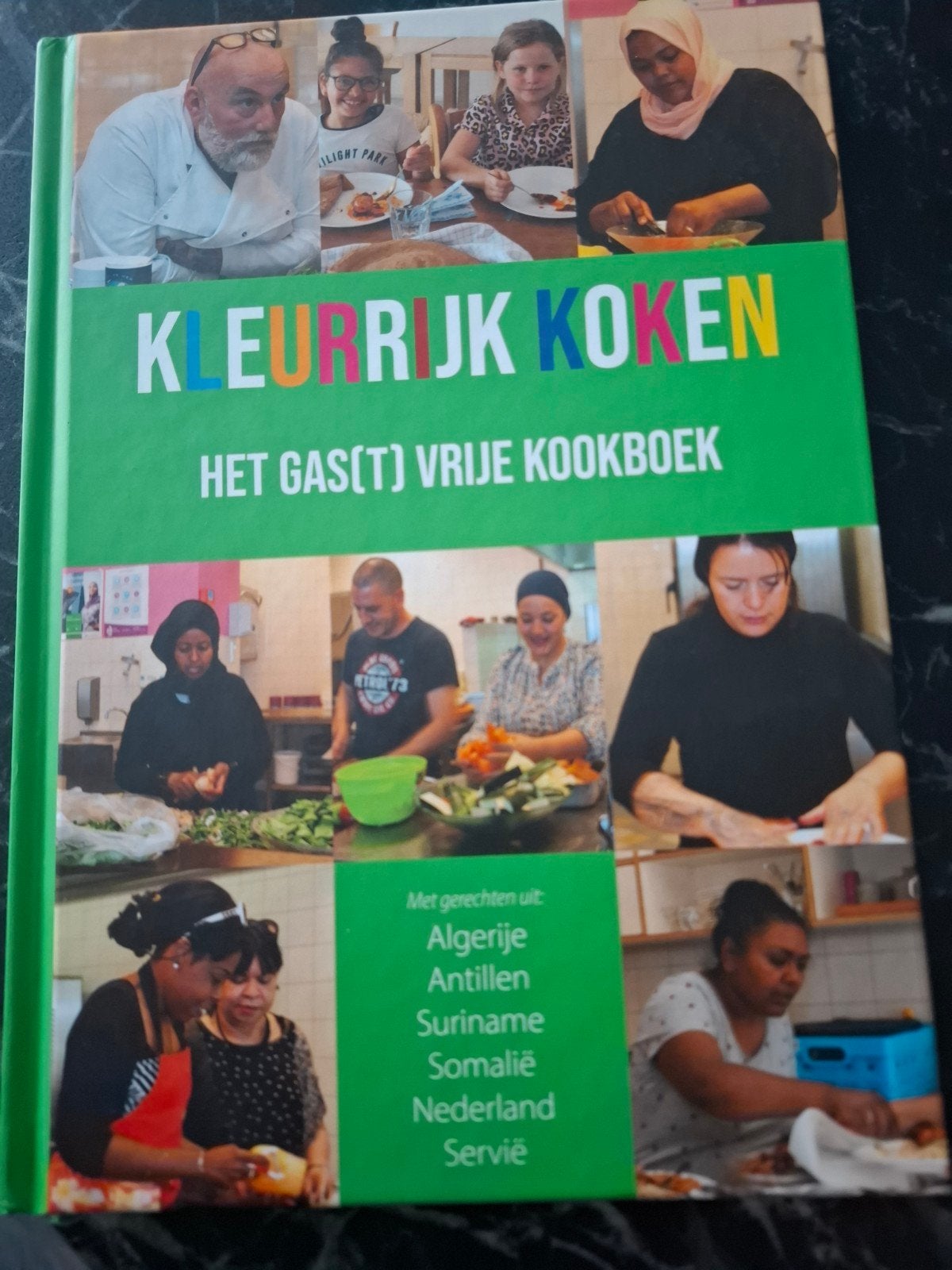 Nw kleurrijk koken dv nationaliteiten koken, Ophalen of Verzenden, Nieuw, Azië en Oosters