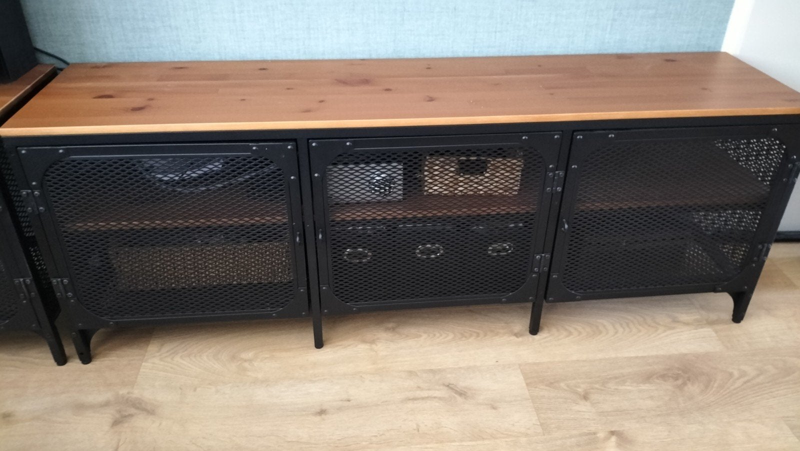TV kast (Ikea), Huis en Inrichting, Kasten | Televisiemeubels, Minder dan 100 cm, 25 tot 50 cm, Ophalen