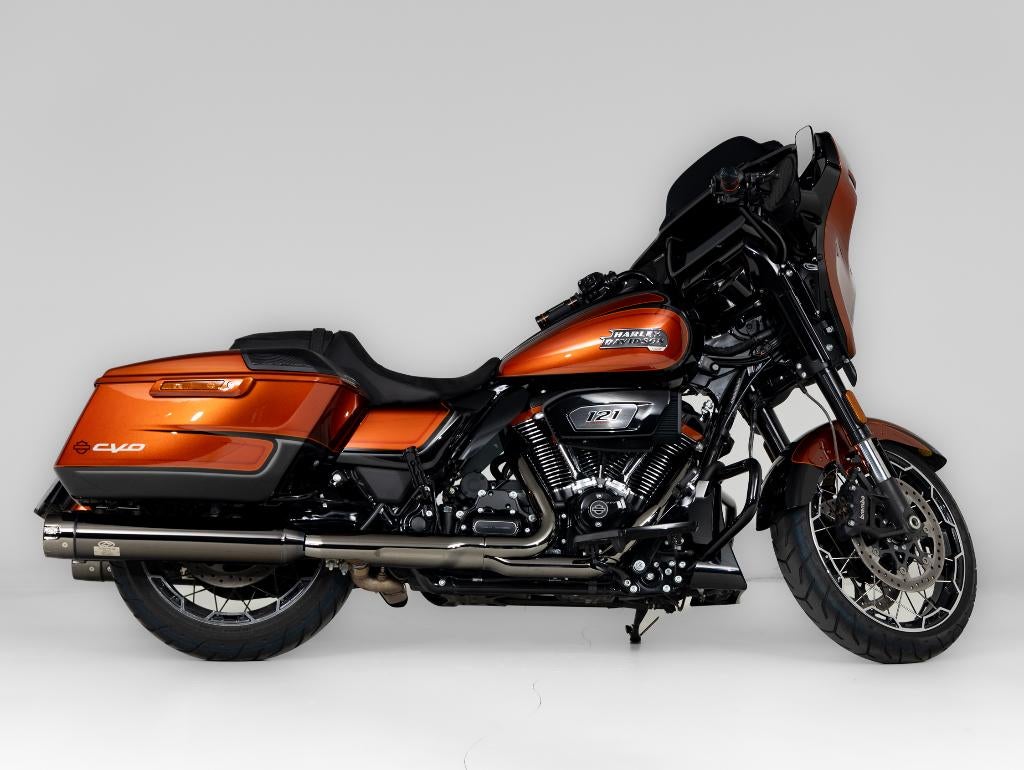 Harley-Davidson Street Glide CVO Gunslinger Whiskey Neat, 2 cilinders, Gebruikt, Particulier, Meer dan 35 kW
