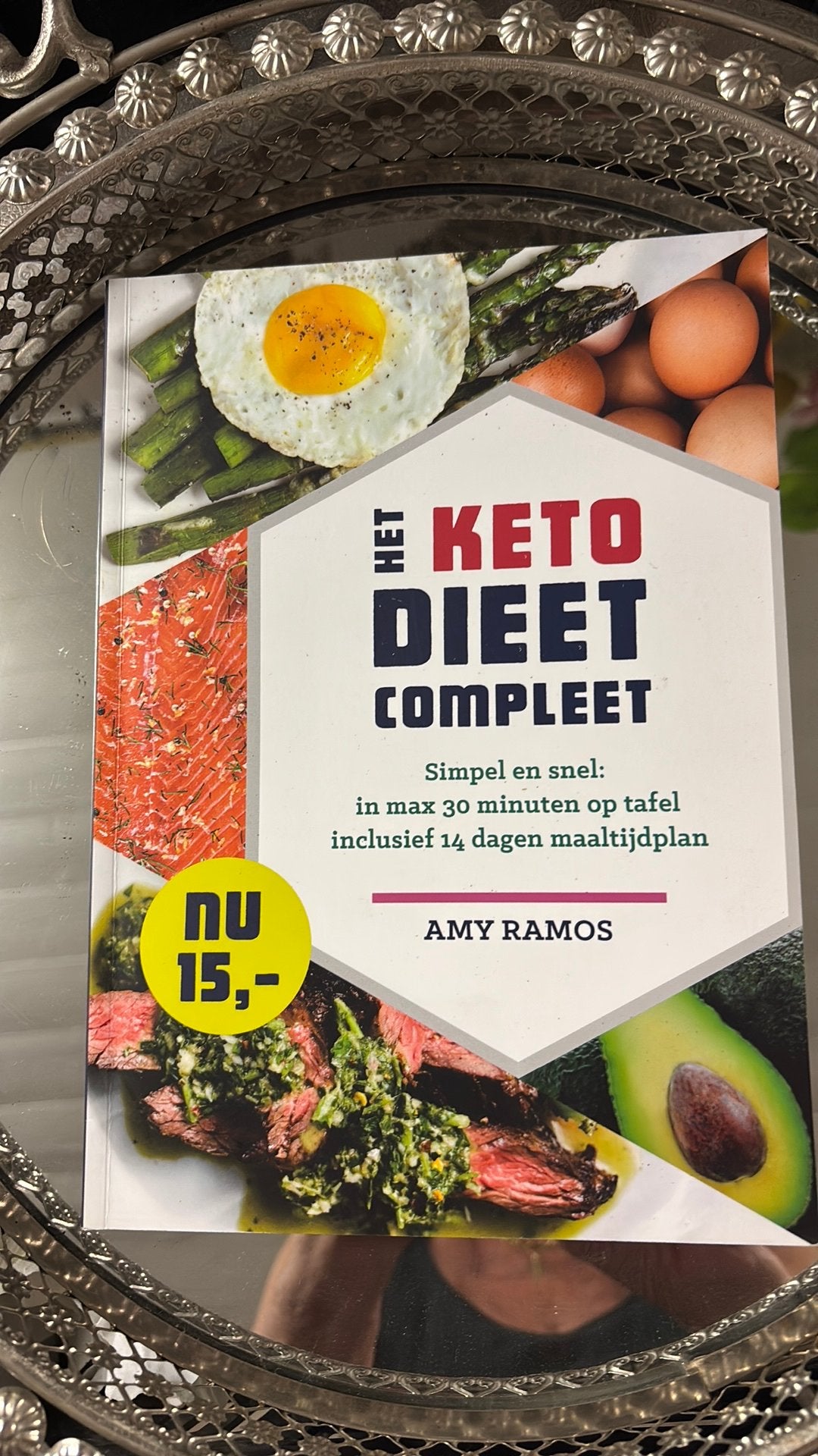 Keto Dieet kookboek, Boeken, Ophalen, Zo goed als nieuw