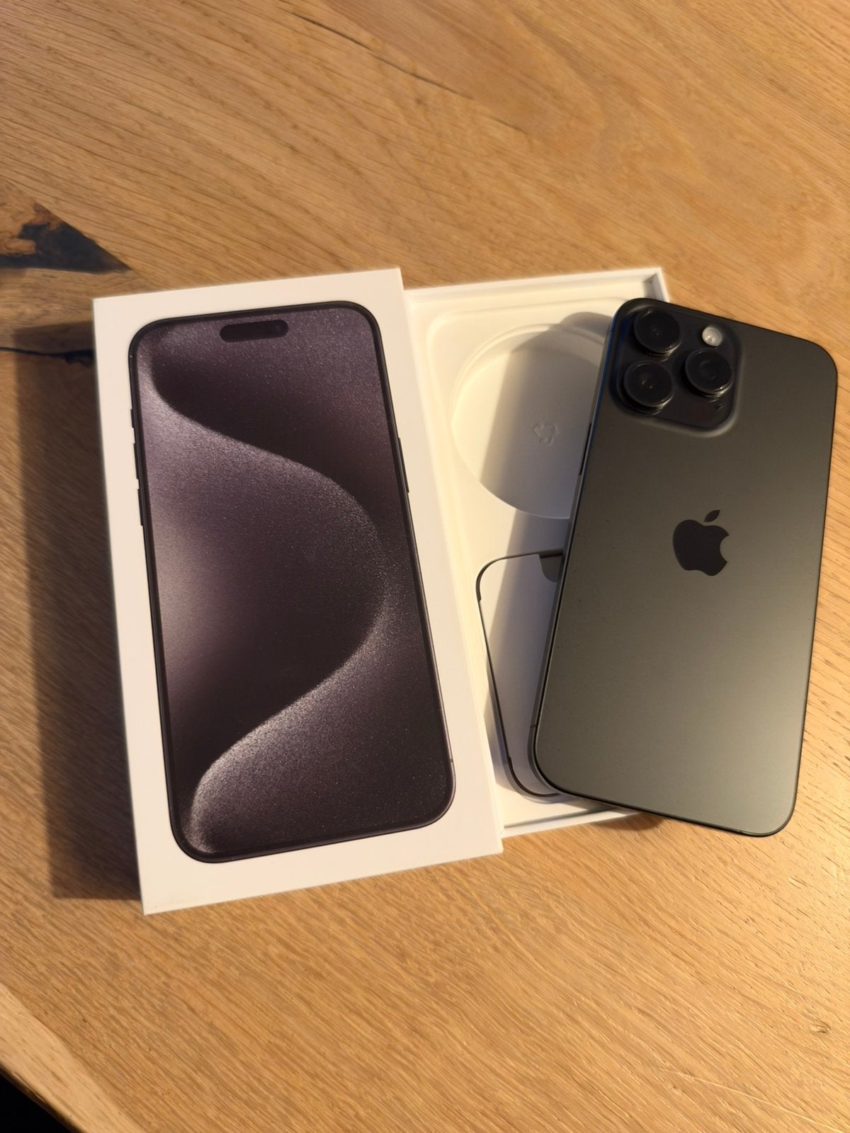 iPhone 15 Pro Max – zeer nette staat, 256 GB, Zwart, IPhone 15 Pro Max, Ophalen of Verzenden