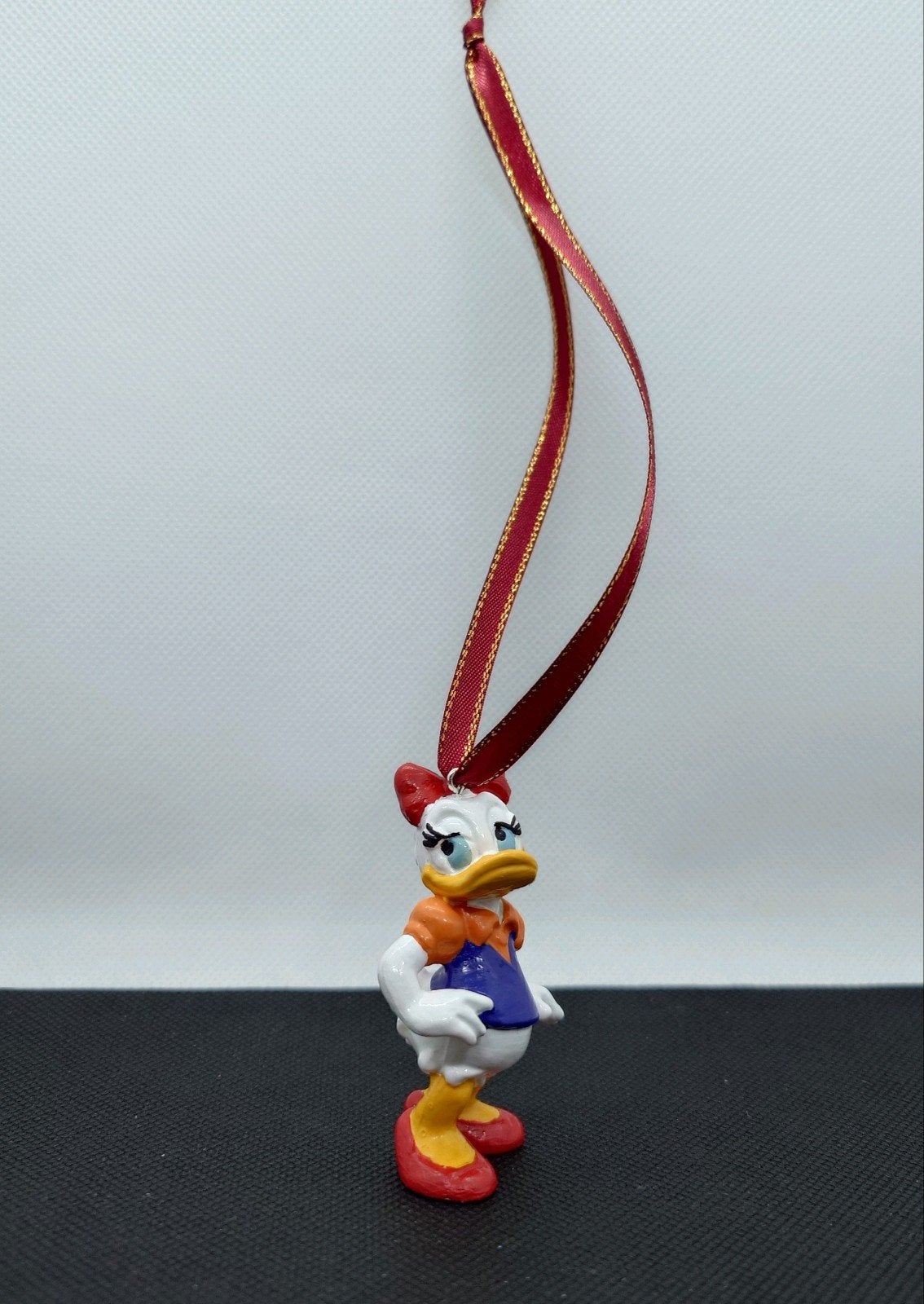 Disney Katrien Daisy Duck kerst ornament hanger kerstbal, Ophalen of Verzenden, Donald Duck, Zo goed als nieuw