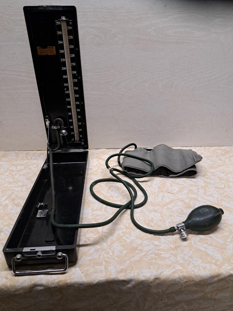 Vintage BLOEDDRUKMETER, Ophalen of Verzenden