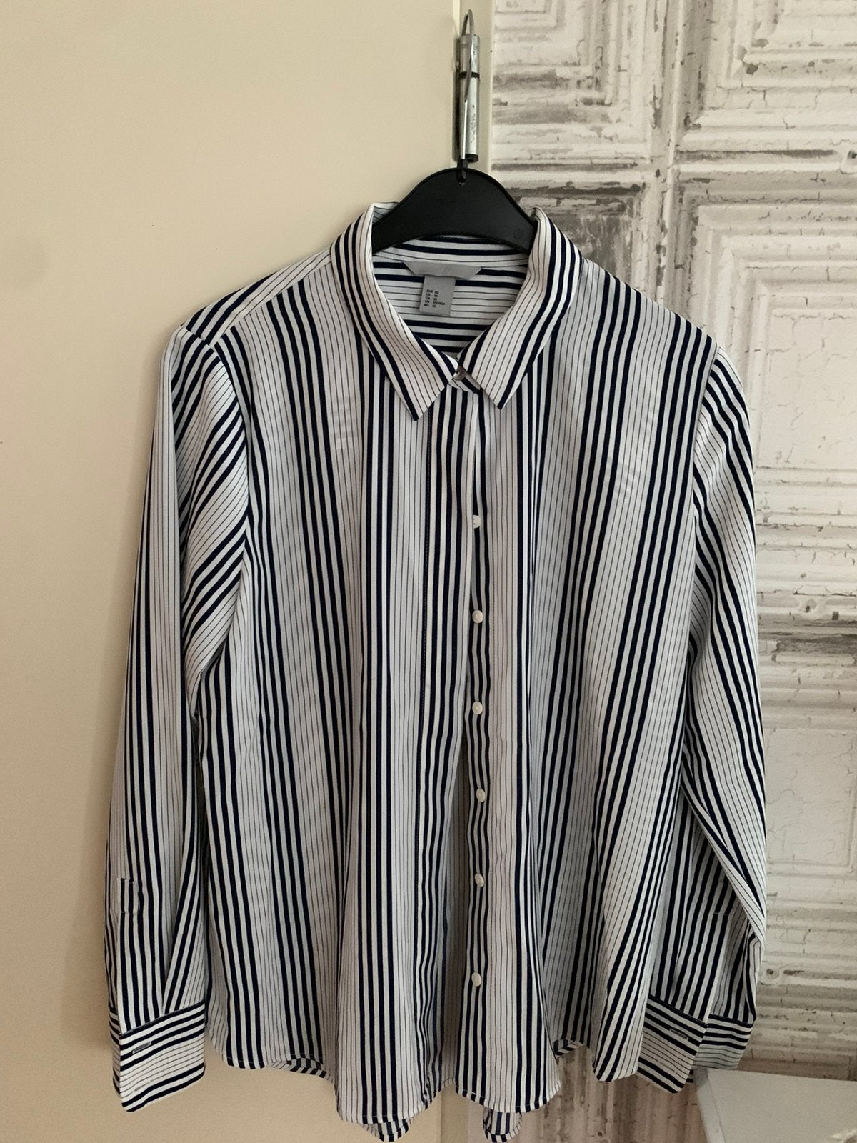 Blouse maat 38, wit/zwart gestreept, Ophalen, Zo goed als nieuw, Wit, Halswijdte 38 (S) of kleiner