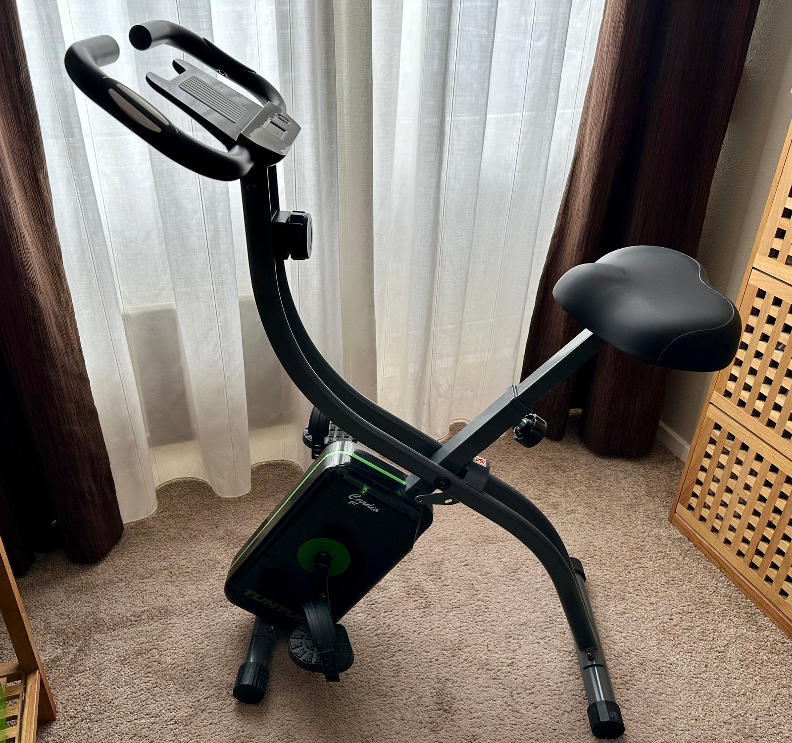 Hometrainer inklapbaar met display, Ophalen, Zo goed als nieuw, Hometrainer