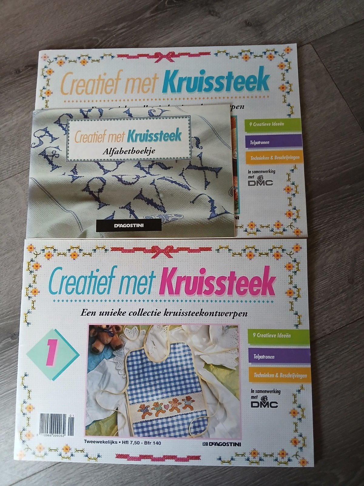 Creatief met Kruissteek - Deel 1 & 2 + Alfabetboekje, Ophalen of Verzenden, Gebruikt, Handborduren, Patroon